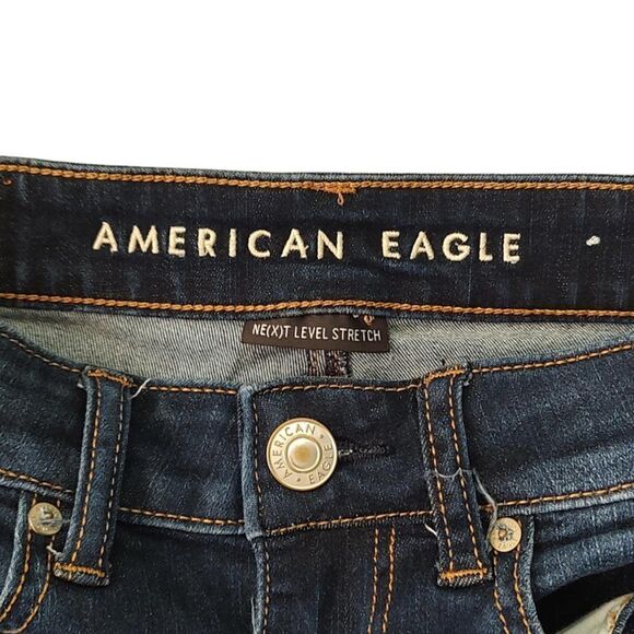 American Eagle Distressed Hi-Rise Shortie Shorts Size 2 - Picture 2 of 5
